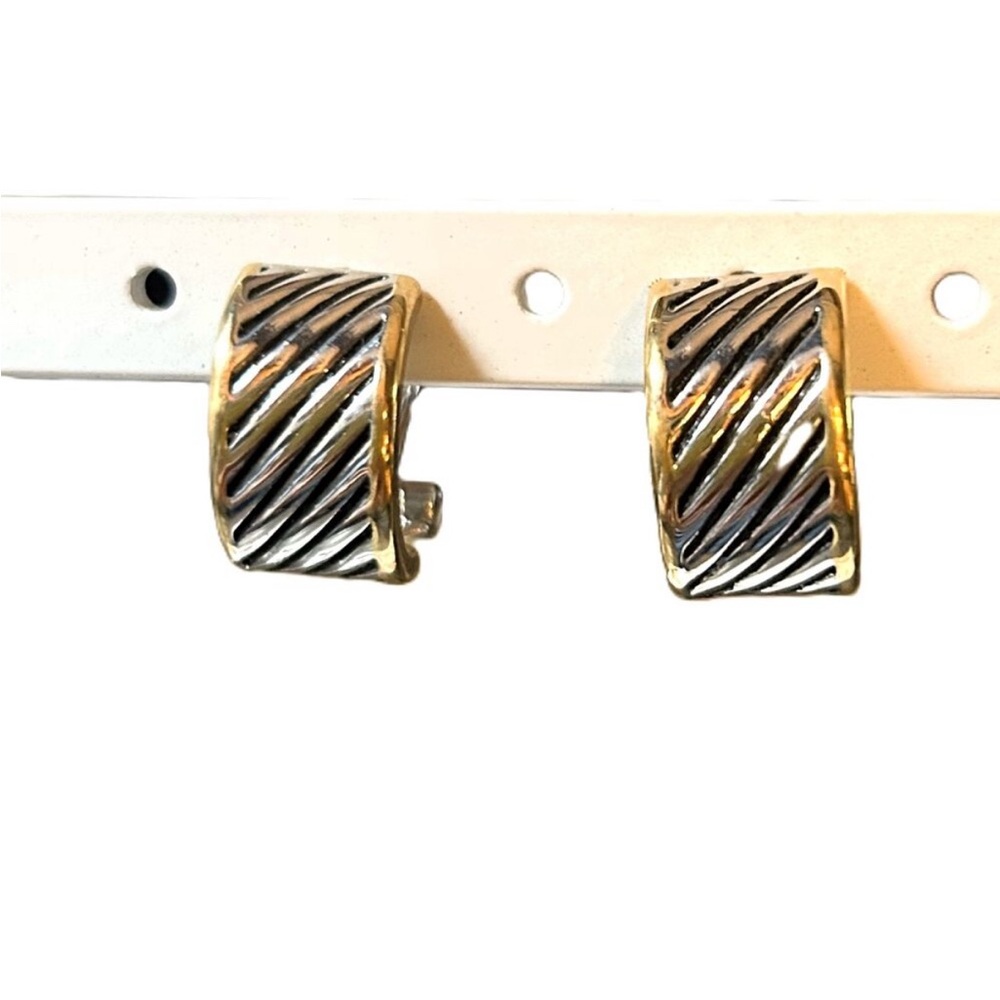 David Yurman look alike Vintage Gold Plated Cable Half-Hoop Huggie Earrings
